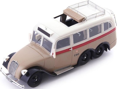 Autocult 1:43 Scale Tatra T82 Bus Ivory White