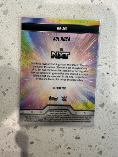 Sol Ruca Women's Division Refractor 2025 TOPPS CHROME WWE WD-SOL - Picture 2 of 2