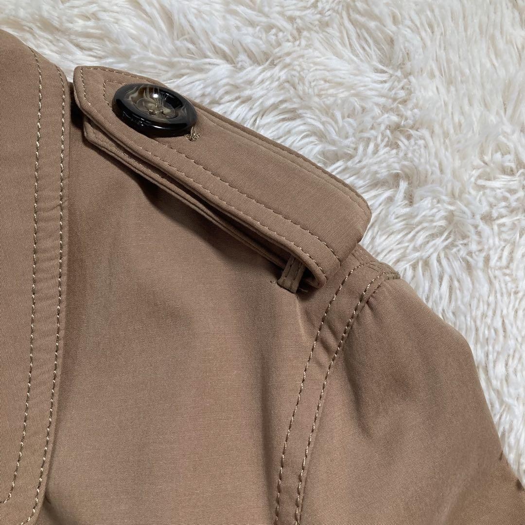 Men's mid-length brown Burberry London trench coat in good condition thumbnail 8