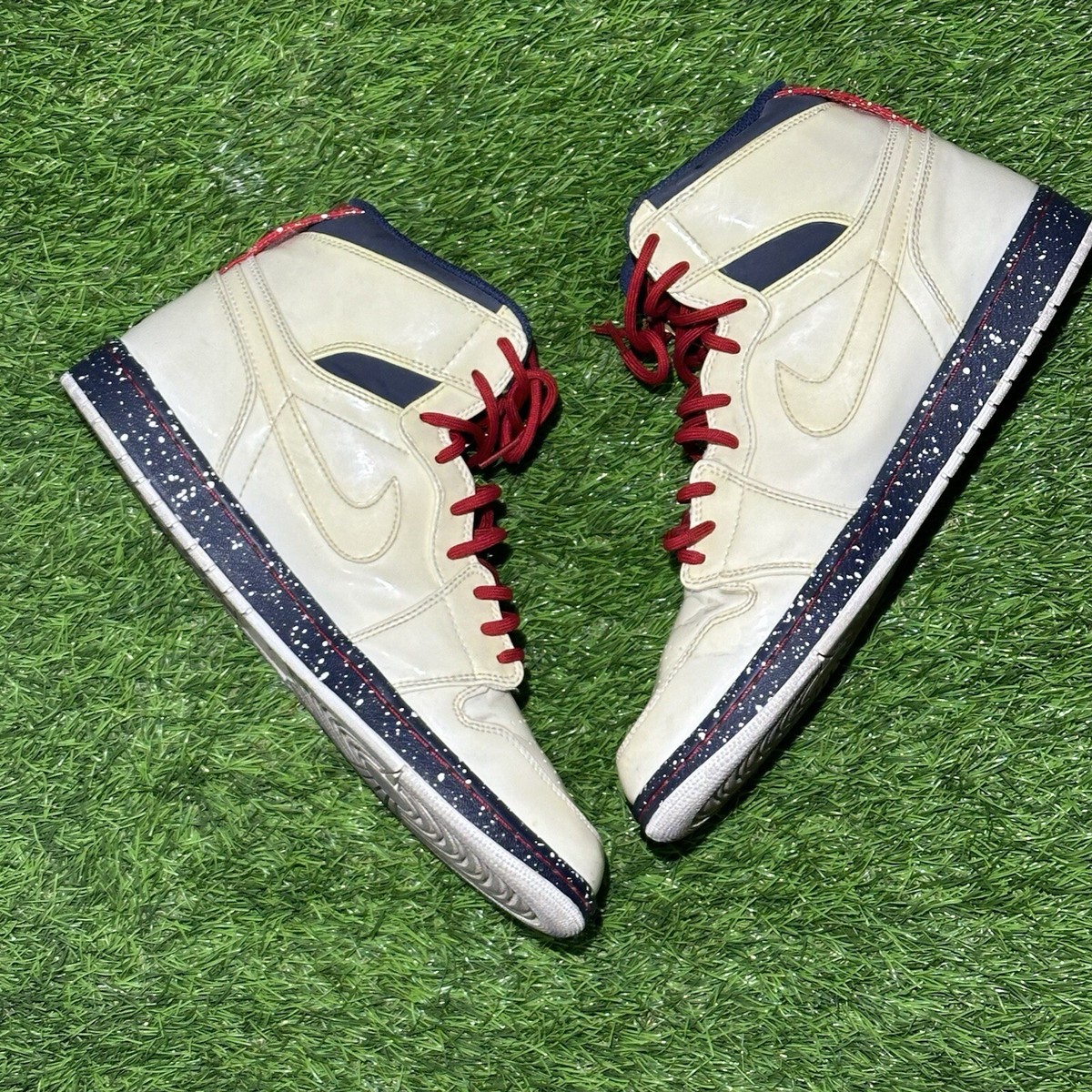 Jordan 1 Premier Olympic Hi Strap Mens 11.5 White Patent  display picture 2