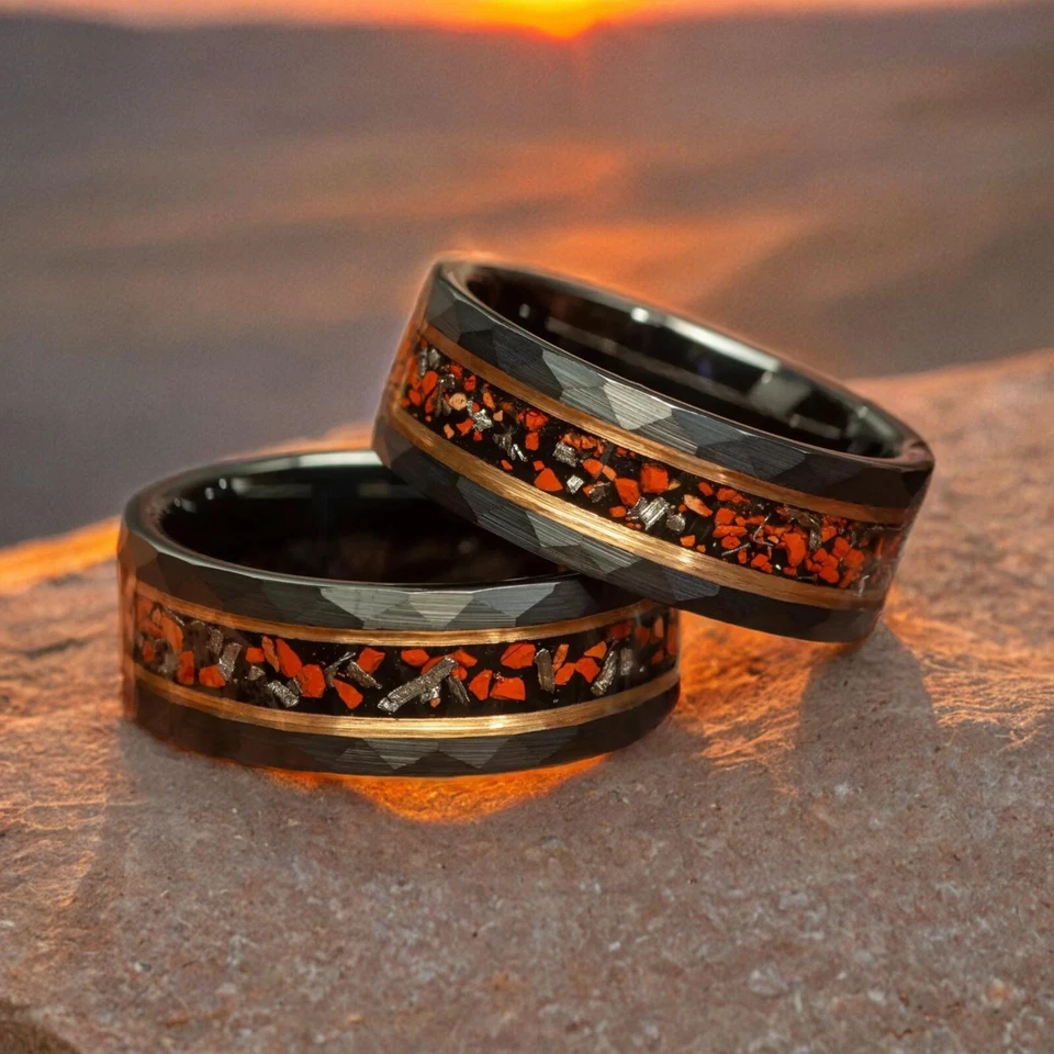 Anillo de boda de tungsteno martillado de hueso y meteorito de dinosaurio para hombre ajuste cómodo - 8 mm Foto 2 de 4