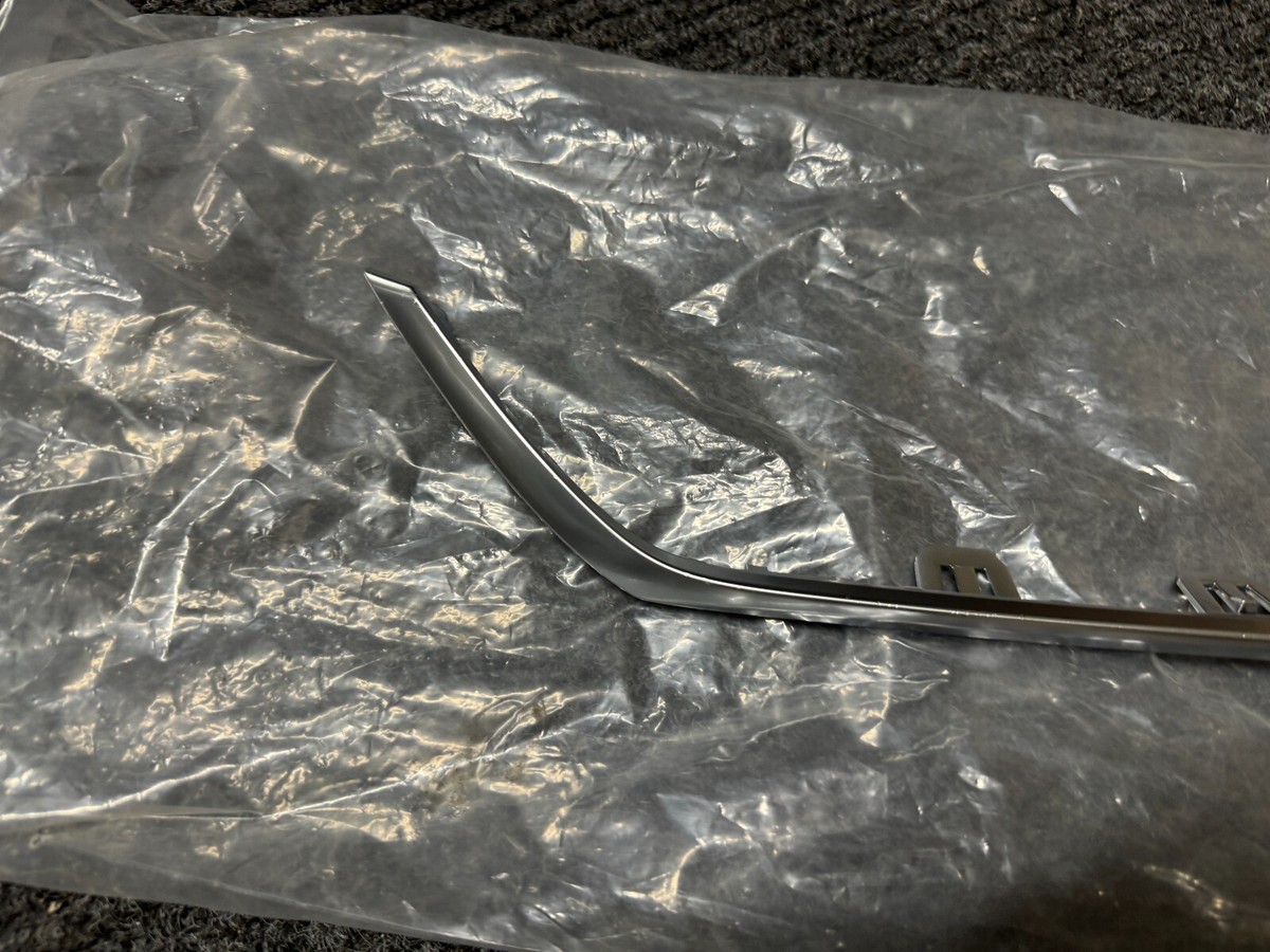 MG RH Rear Bumper Finisher Trim Genuine OEM 10954856 | eBay 