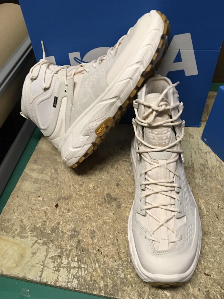 DS MENS HOKA ONE ONE Tor Ultra Hi 3 Suede and Hiking Boots EGGNOG SZ 9