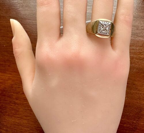 Anello uomo vintage in oro giallo bianco 10 kt con sigillo di diamanti misura 9,75 - Foto 2 di 8