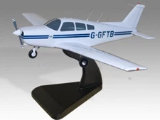 Piper PA-28 Warrior Guernsey Flying Club Desk Wood Airplane Small Scale 1/32