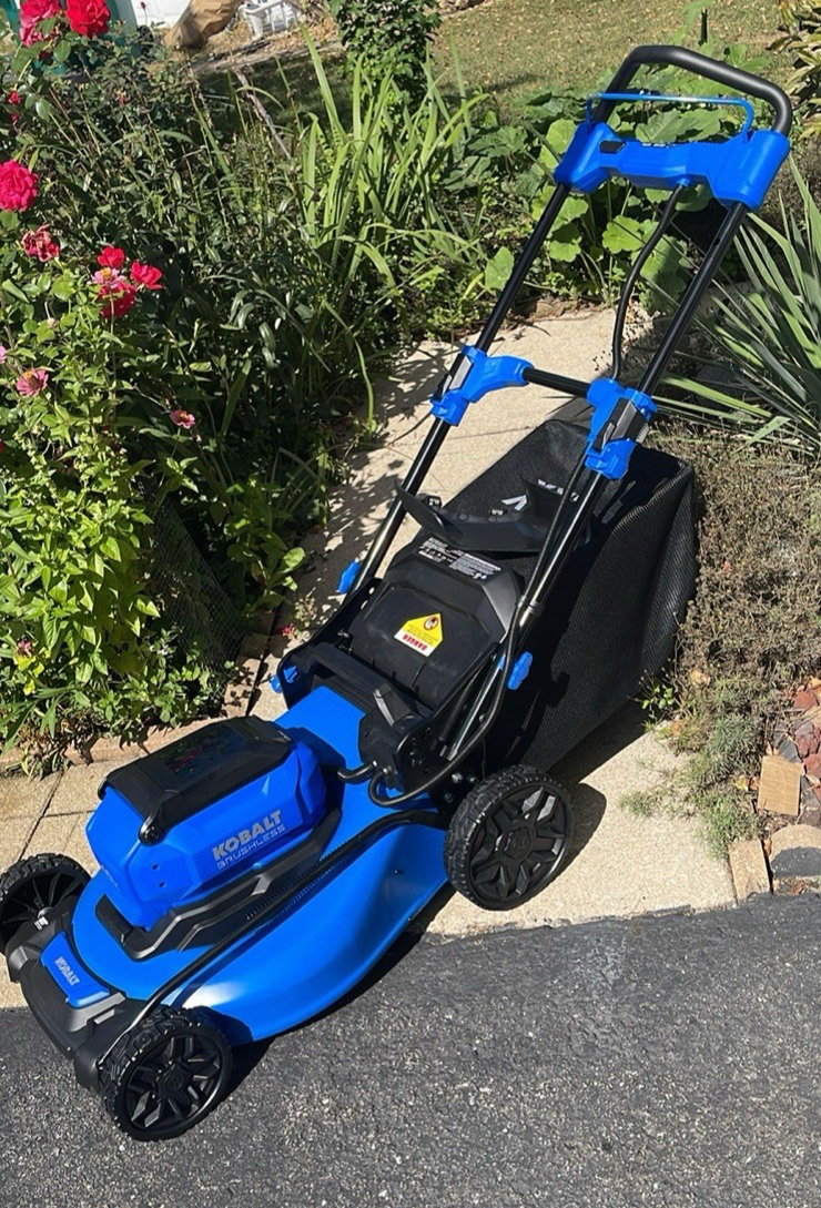 Kobalt 40v 40 Volt Electric Push Lawn Mower. KPM 1040B-03 3809909