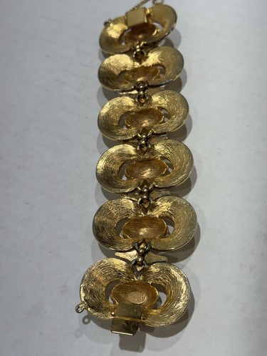 Vintage Signed Hobé Gold Tone Bracelet w/ Aurora Rhinestones 1950s - Picture 10 of 16