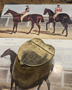 Silver Horseshoe Hoof Box from 1829 St. Leger Stakes (Doncaster) Winner Rowton