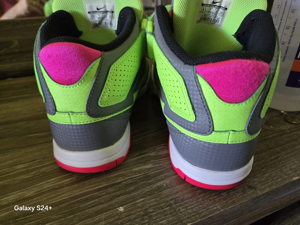 Nike Air Mogan Mid 2 Zapato en Colorway Rosa, Verde y Azul Talla 9.5 Mujer Foto 3 de 4