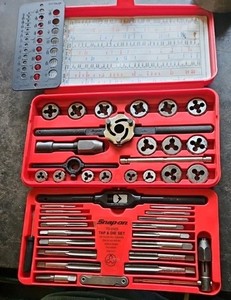 SNAP-ON TD2425 TAP & DIE SET