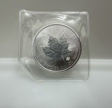 2015 Canadian Silver Maple Leaf 1oz Coin Royal Canadian Mint .9999 Pure Bullion