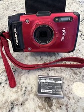 OLYMPUS Tough TG-2 GPS Waterproof Digital Camera Red Preowned Not Tested Read NR