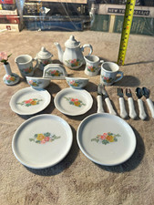 Miniature Pretend Play Tea Set White Floral Teapot Cups Plates Bowls Utensils