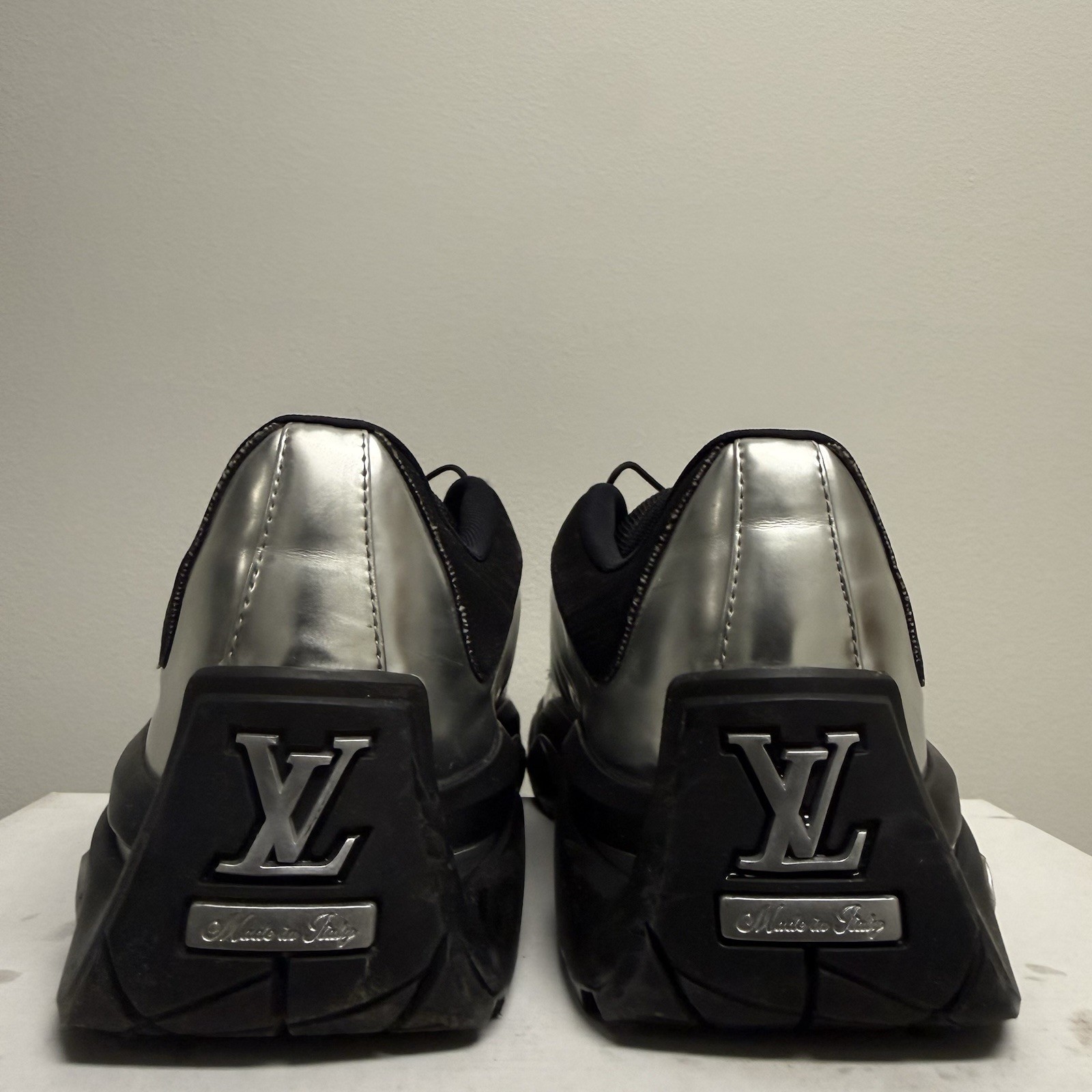 Louis Vuitton Millenium Silver Black Trainer Sz 1… - image 5