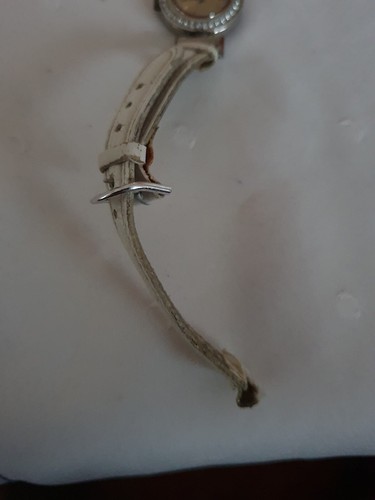 Damen Armbanduhr Silber Farben Strass / ohne Batterie - Defekt - Bild 2 von 2