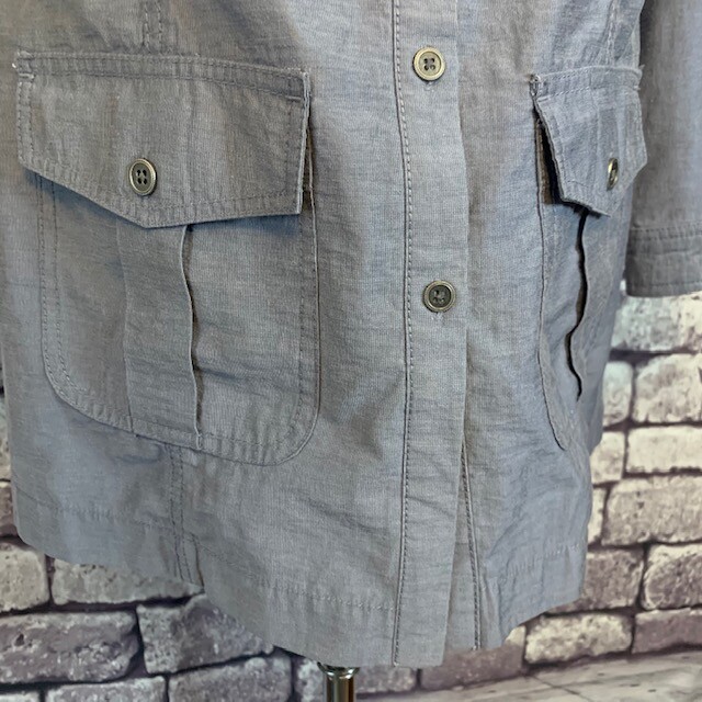 Chico's Light Weight Button Down Jacket Size M - image 4