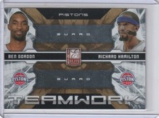 BEN GORDON /RICHARD HAMILTON Pistons 2009/10 Elite Gold Teamwork Insert /100