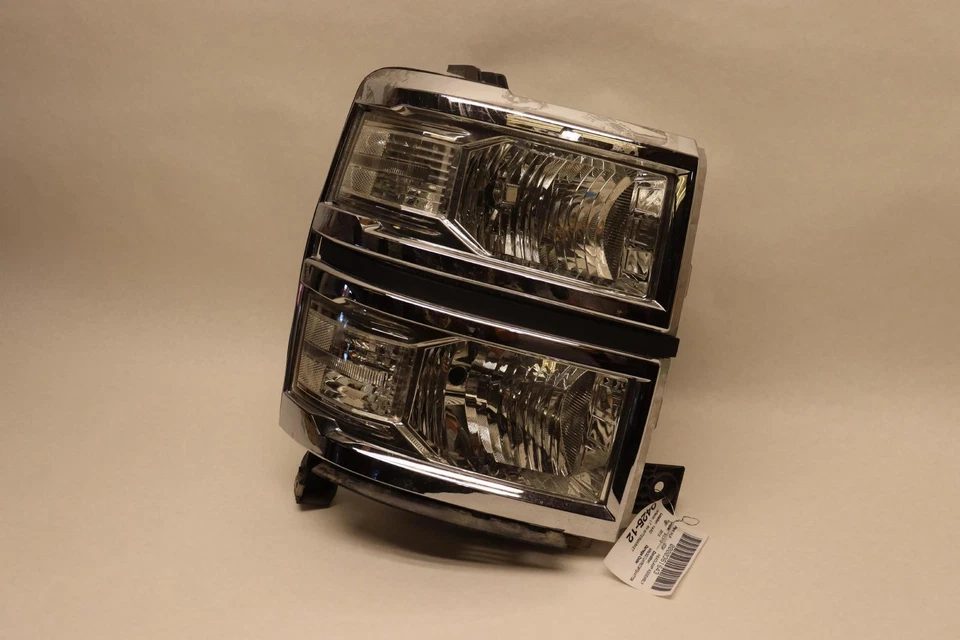 FARO CONDUCTOR IZQUIERDO CHEVY SILVERADO 1500 2014-2015 RECAMBIO Foto 2 de 4