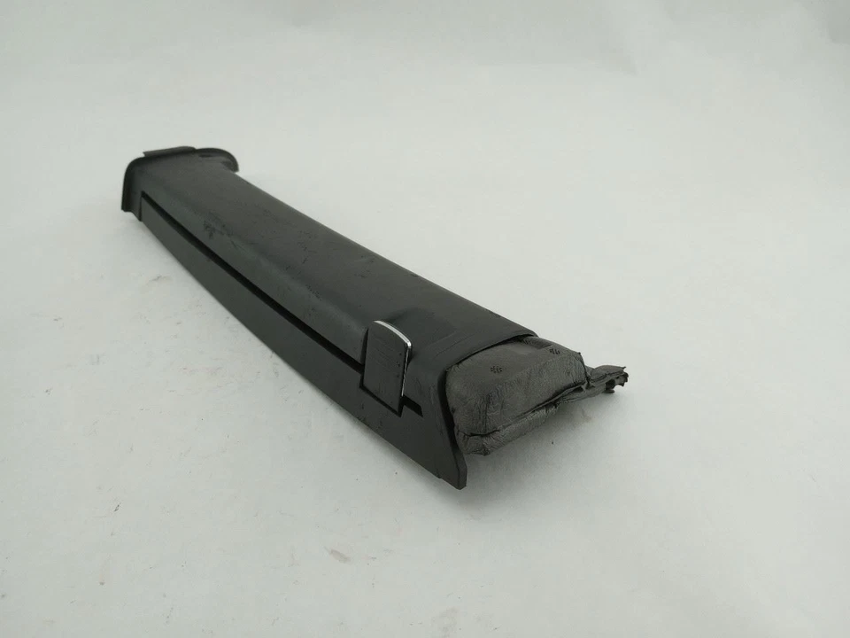 大众大众 Phaeton 司机左后四分之一遮阳黑色适合 2004 - 2006 04 — 第 3/4 张图片