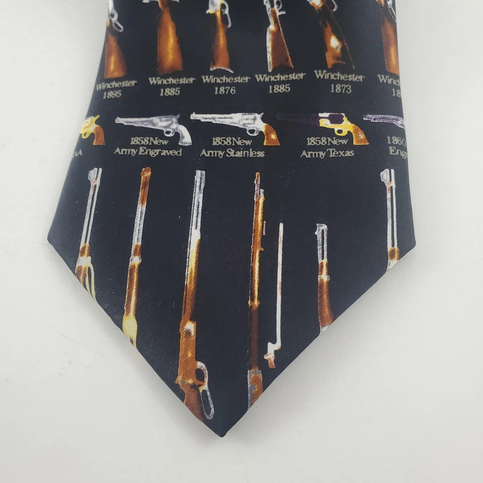 Men’s MUSEUM ARTIFACTS “Classic Rifles & Revolvers” Neck Tie 100%  Silk - Image 4 of 4