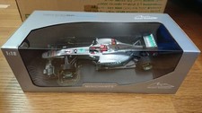 MINICHAMPS 1 18 Mercedes GP Petronas F1 Team MGP W02 Michael Schumacher 2011