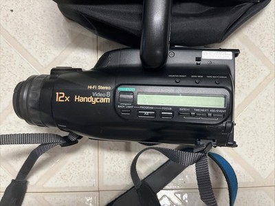 Sony Handycam CCD-FX620 Video8 SD Camcorder 12x/72x 0.6'' LCD. Needs a repair.