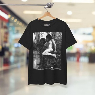 Gothic Dark Art Inspired Vintage Black Graphic T-Shirt Unisex - S366