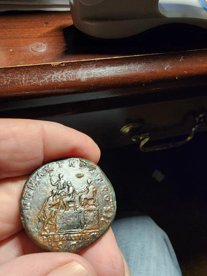 Hadrian  sestertius   rare rev type - Image 3 of 4