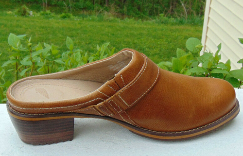 tan leather summer shoes