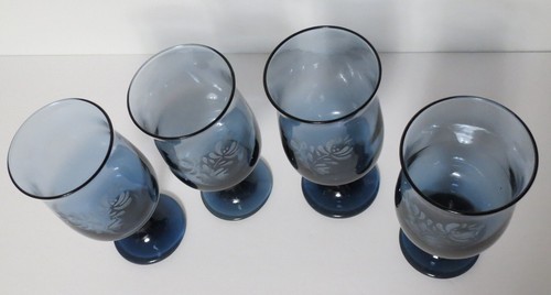 Vintage Pfaltzgraff Yorktowne Blue, Etched, Stemmed Goblets Glasses, Set Of 4 - Picture 5 of 6