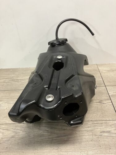 2019-2022 KTM 250 350 450 SXF FUEL TANK - Picture 2 of 6