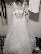 Davids Bridal WG3672 Ivory Wedding Dress Size 8 - Worn Once MSRP 749.00