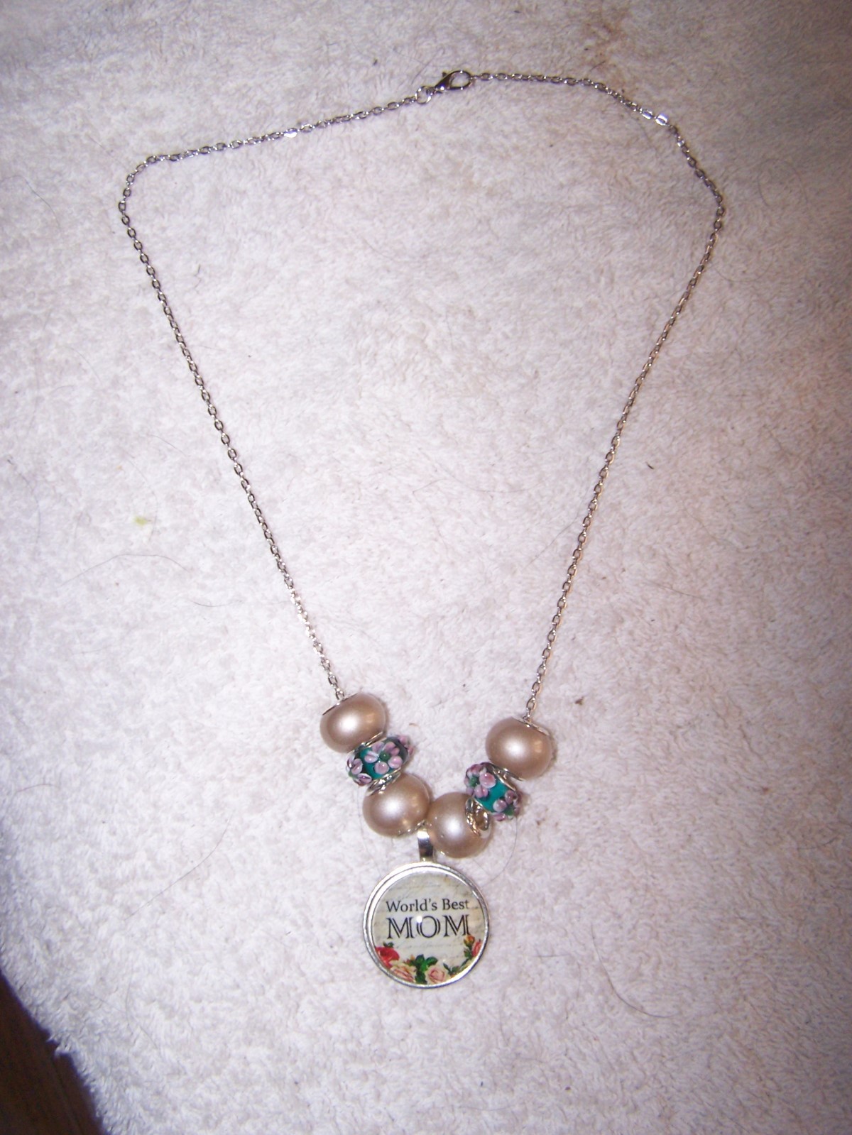 Foto 1 di 2