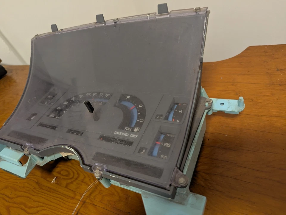 Приборная панель 1986-1993 Chevy GMC S10 S15 Jimmy Blazer Sonoma от оригинального производителя  - Изображение 3 из 4