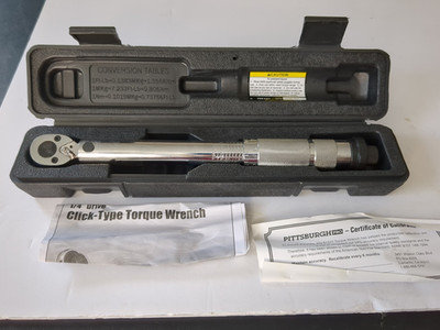 Pittsburgh Pro Click Type Torque Wrench In Case Item 61277 - 1/4'' socket drive