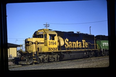 Eisenbahn Dia - BNSF #3194 Lok 1998 Vintage Bahnhof Santa Fe Lack