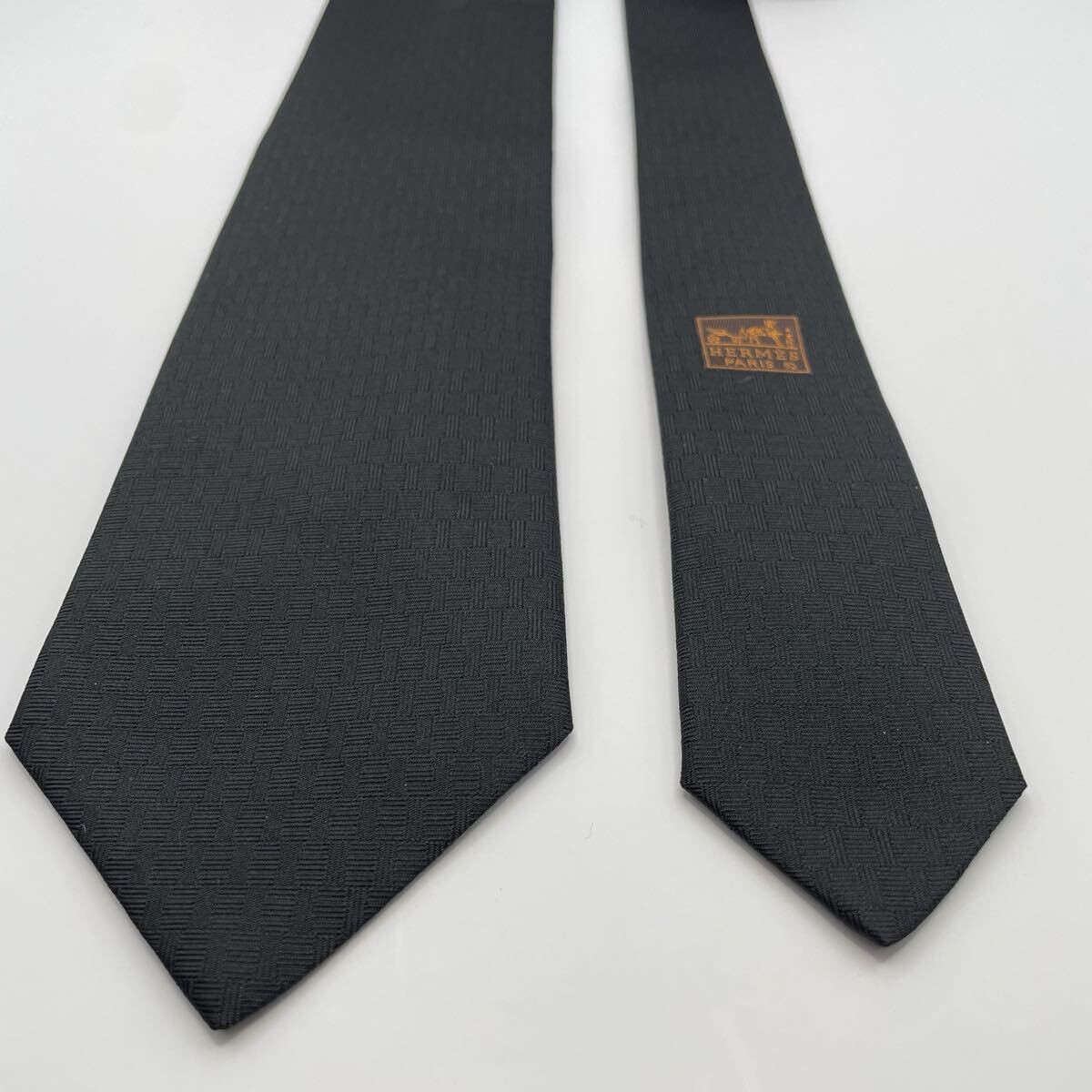 HERMES Tie H Pattern Solid Tie High Quality Silk … - image 7