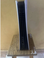 Sony PlayStation 5 825 GB White fault Digital read description 