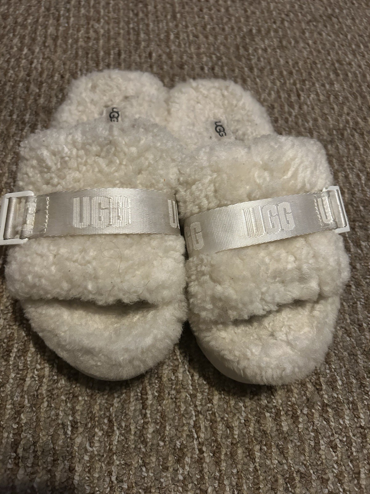 UGG Australia Beige Cream Color House Shoes Fuzzy Slides Women's Size 10.5-image