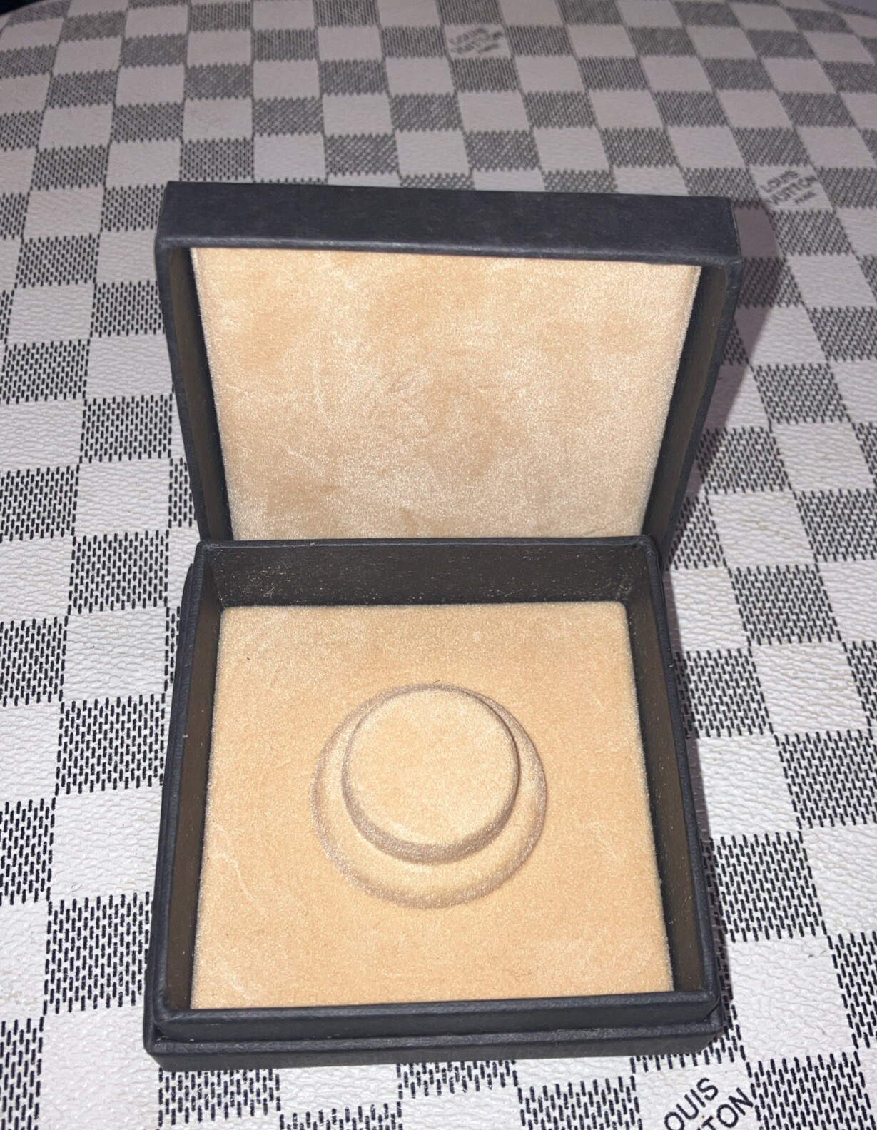 Picture 5 of 8