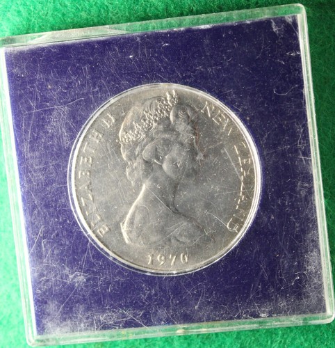 * 1970 NEW ZEALAND CASED ONE DOLLAR "ROYAL VISIT MOUNT COOK" #ACE70 - Picture 6 of 8
