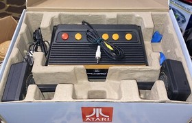 Atari Flashback 4-Classic Game Console 75 Built In Games- Tested & Works