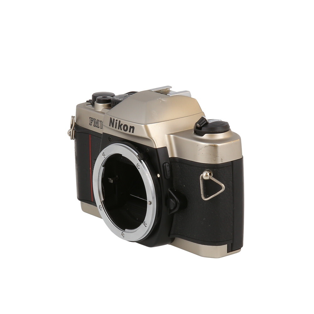 Nikon FM10 35mm Film SLR Chrome Manual Focus Camera Body, No Nikon FM10 35mm Film SLR Chrome Manual Focus Camera Body, No