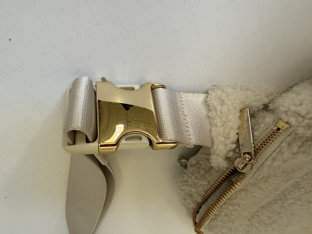 Lululemon Sherpa Cream Belt Bag with Gold Double Zippers New No Tag
