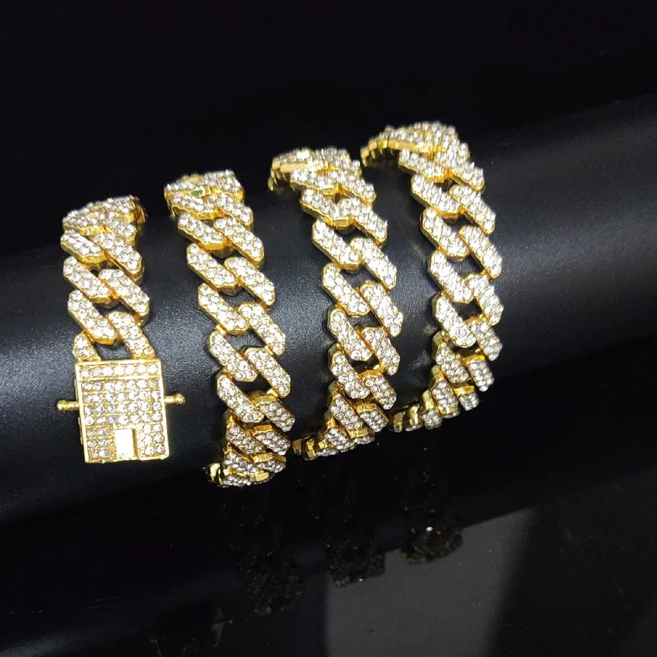 Colar hip hop cristal qualidade AA+ ICED Miami Cuban Link 12mm banhado a ouro 18K - Imagem 4 de 4