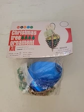 Vintage Walco Push Pin Sequin Beaded Christmas Ornament Kit #9009