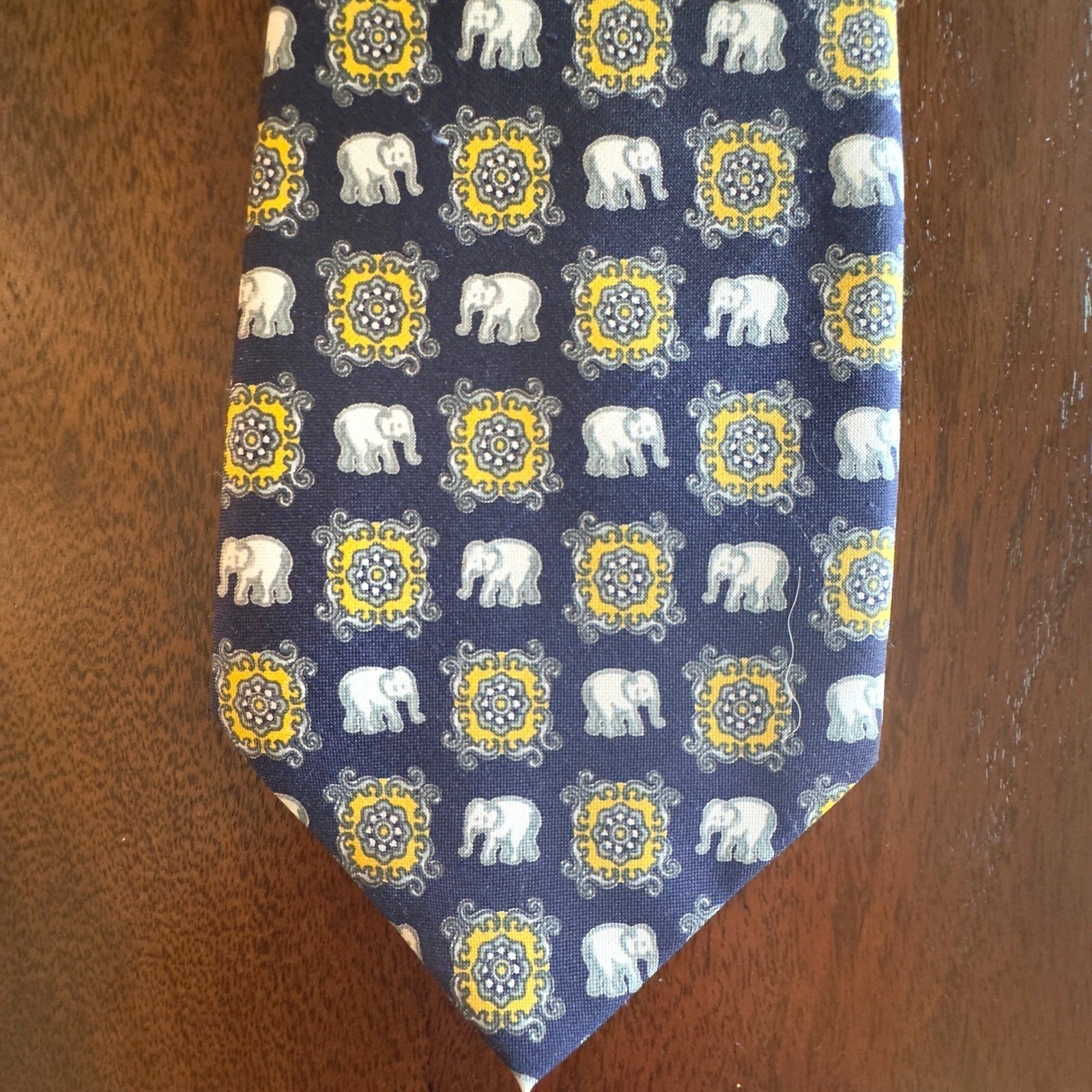 NWT 100% Thai Silk Hand Made Necktie Navy Blue Yellow Gray White Elephant Motif