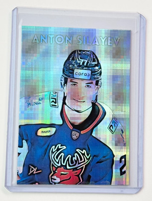 Anton Silayev Limited Artist Signed ''Torpedo Nizhny Novgorod'' Refractor Card 1/1