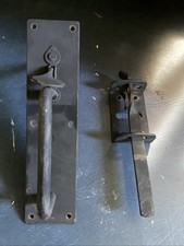 USED Thumb Gate Latch for Wooden Fence, Self Closing Gate Latch with Handle