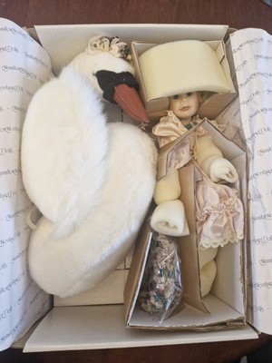 The Swan Princess Phyllis Parkins Hamilton Collection Ltd Ed.  COA & Box